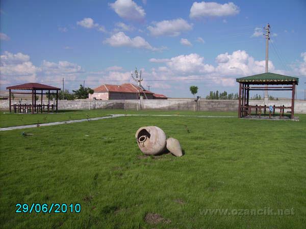 PICT0021.JPG - Ozancık Kültür Parkı